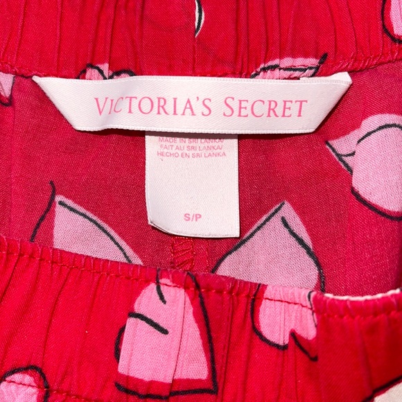 Y2K Victoria’s Secret lounge shorts - Picture 3 of 3